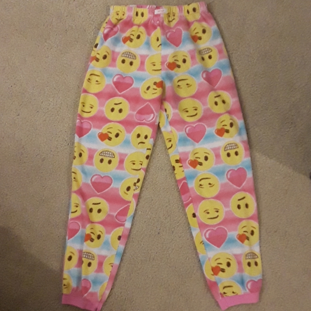 Pajama sets - Picture 2 of 4